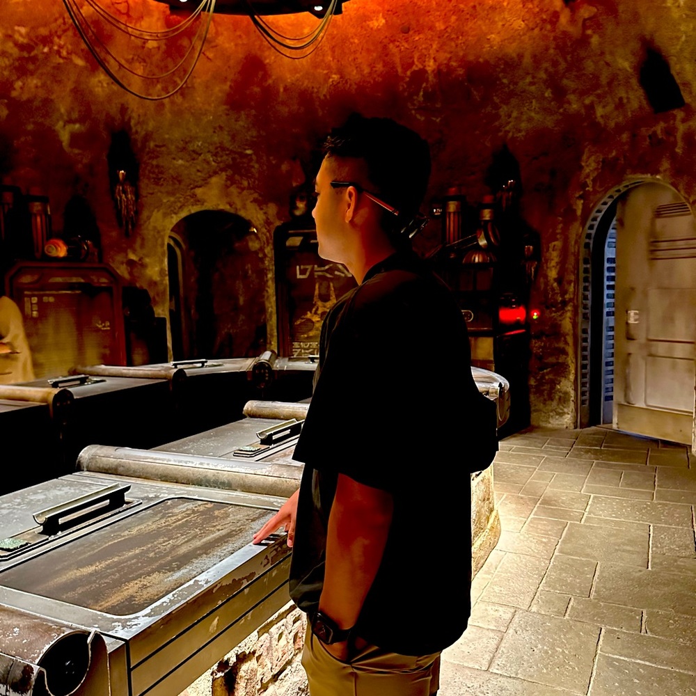 Meet your Posher, Chris